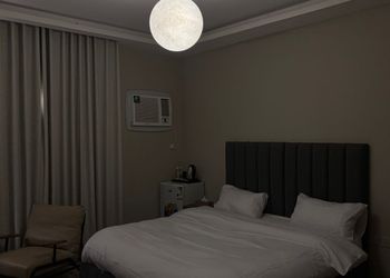 استديو بسرير ماستر