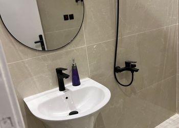 استديو بدخول ذاتي