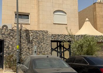 استديو هادئ بسرير ماستر 