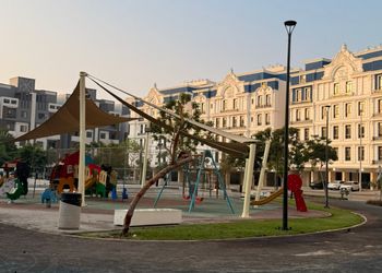 استديو بسرير ماستر