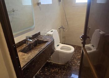 استديو بسرير ماستر 