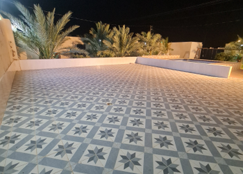 استراحة واسعة بمجلس ومسبح خارجي