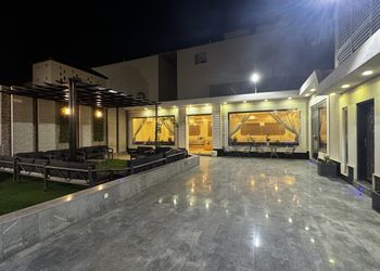 استراحة بجلسة خارجية واجواء ممتعة 