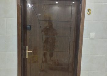 شقة بغرفة جلوس وغرفتين نوم 