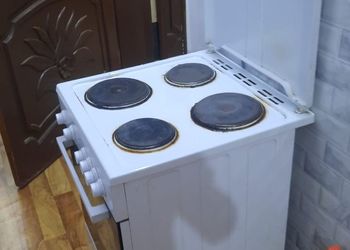 شقة بأثاث مريح وبسيط 