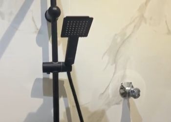 استديو بسرير ماستر وجلسة جانبية 