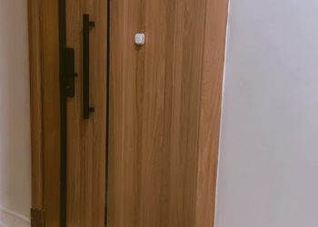 شقة بغرفة نوم وصالة 