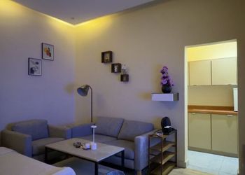 استديو هادئ بسرير ماستر 
