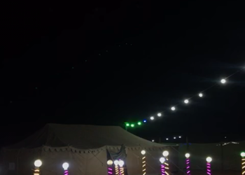 مخيم ببيت شعر ملكي وجلسة خارجية 