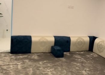 شاليه داخل مزرعة بجلسة خارجية 