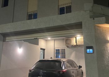 استديو هادئ بسرير ماستر 