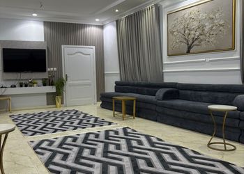 استراحة بمسبح خارجي 