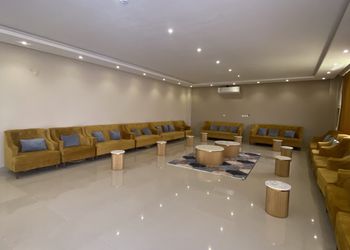 شاليه بمسطح اخضر