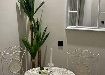 استديو بتصميم أنيق ودخول ذاتي