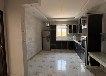 استراحة بالعاب مائية ومسبح 