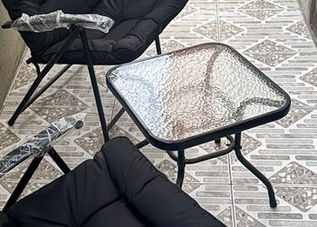 شقة بغرفة معيشة وغرفتين نوم 