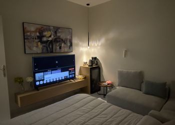 استديو بسرير ماستر ودخول ذاتي