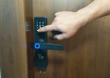 استديو هادئ بسرير ماستر 
