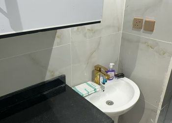 استديو هادئ بسرير ماستر 