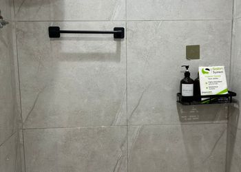 استديو بدخول ذاتي وتصميم هادئ 