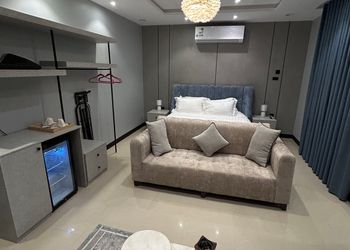 استديو بتصميم فندقي ودخول ذكي