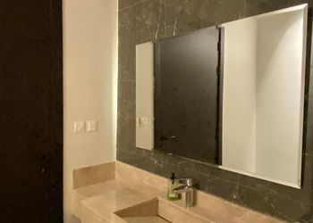 استديو هادئ بسرير ماستر