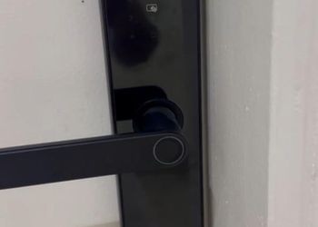 استديو هادئ بسرير ماستر 