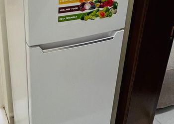 استديو بسرير ماستر وجلسة جانبية 