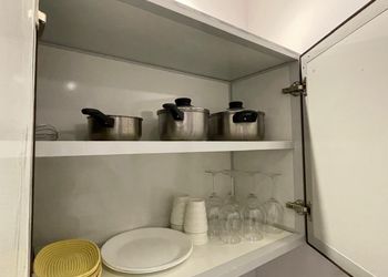 استديو بسرير ماستر