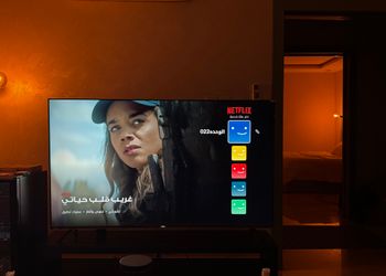 شقة بغرفة معيشة وغرفة نوم 