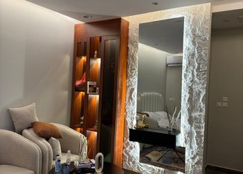 استديو بسرير ماستر وجلسة جانبية