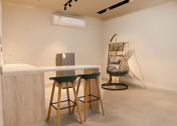 شاليه بصالة داخلية وغرفتين نوم 
