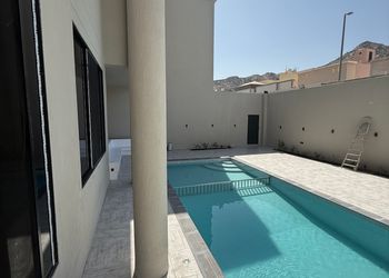 شاليه بمسبح
