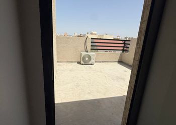 شقة بغرفتين نوم وصالة 