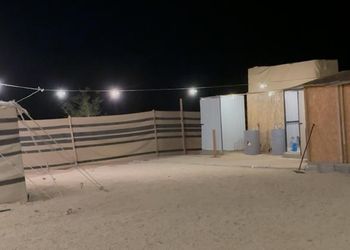 مخيم بجلسة خارجية واجواء ممتعة