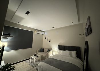 استديو بسرير ماستر ودخول ذاتي