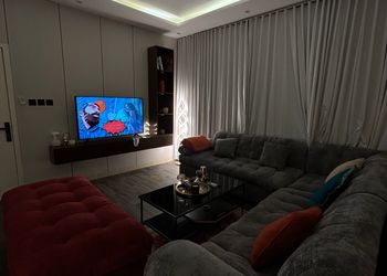 شقة بغرفه ودخول ذاتي 