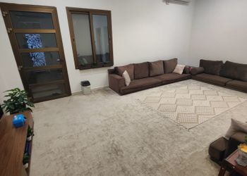 استراحة بمجلس وجلسة خارجية