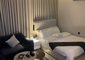 استديو بدخول ذاتي وسرير مريح 