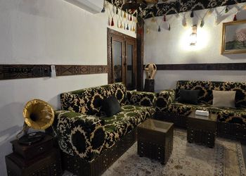 استراحة بجلسة خارجية و مجالس