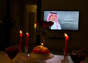 شقة بجلسة خارجية بمدخل خاص ذاتي