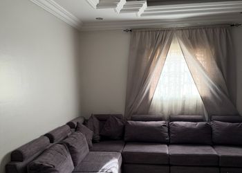 شقة بغرفة نوم وصالة فاخرة