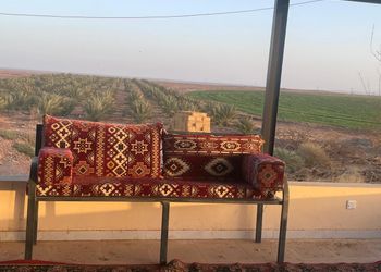مزرعة بمسطح اخضر وغرفتين نوم