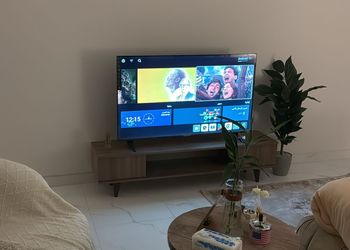 استديو بسرير ماستر وجلسة جانبية 