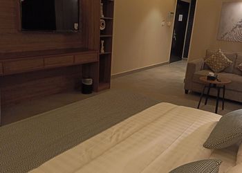 استديو هادئ بسرير ماستر 