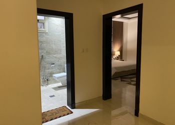 شقة بغرفتين نوم و صالة جلوس