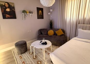 استديو بسرير ماستر ودخول ذاتي