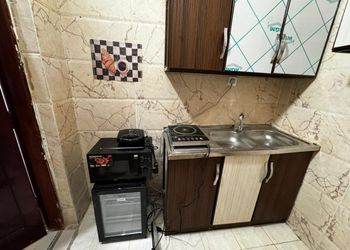 استديو بسرير ماستر