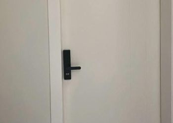 استديو بسرير ماستر