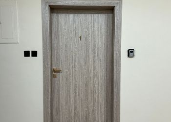 شقة بغرفتين نوم وصالة 